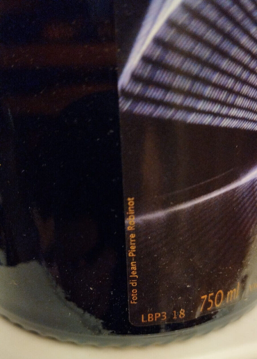 7084136