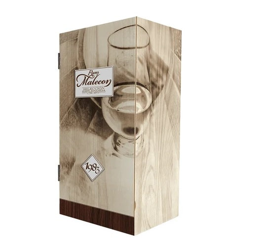 Rum Malecon Selección Espléndida 1983 Panama
